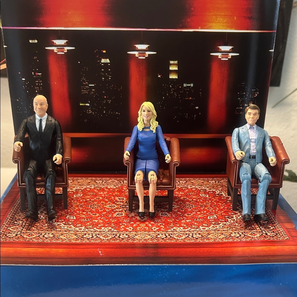 SALE!💥Mini figures Kevin O’Leary Lori, Greiner , Robert Herjavec